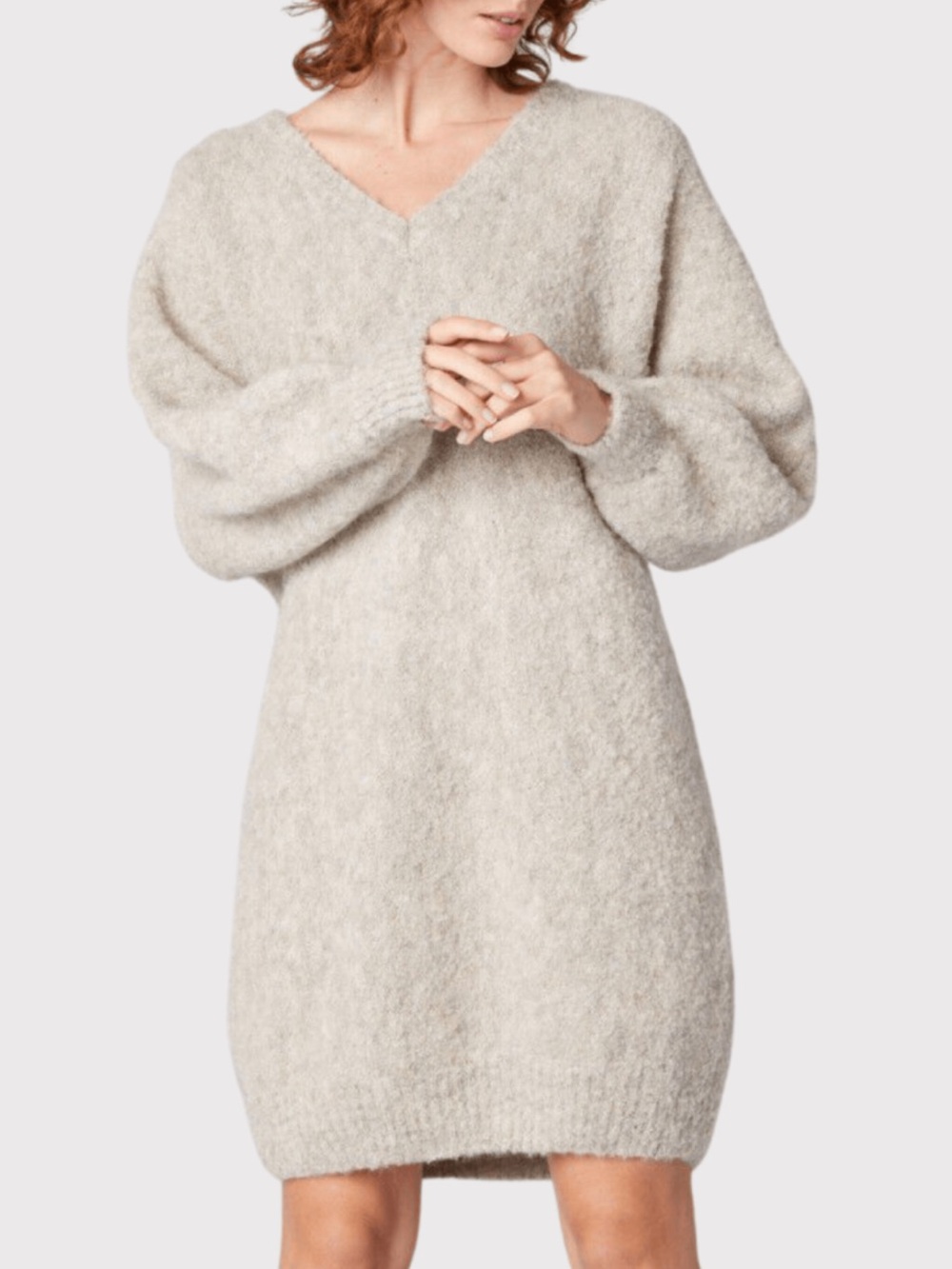 Alpaca American Vintage Cream V-Neck Balloon-Sleeve Sweater Dress